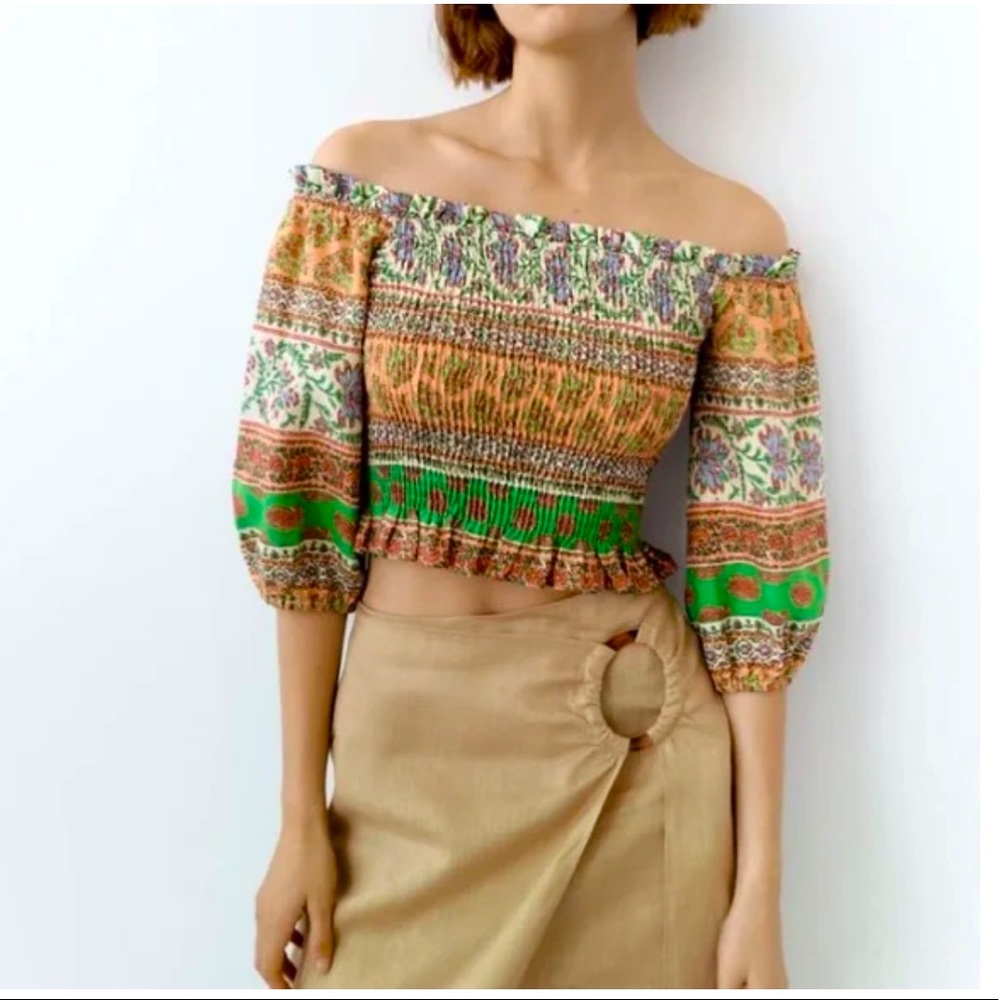 NWT ZARA Linen Blend Printed Smocked Top